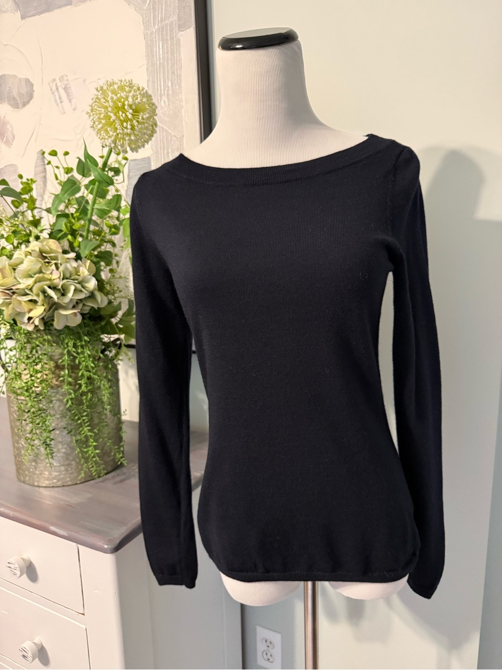Brooks Brothers dark Navy Women’s Boatneck Sweater - Timeless Knit